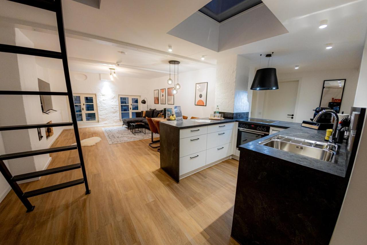 Highlight Am Stadtplatz Muehldorf - C4S Come4Stay - 2 Zimmer Wohnung I Bis Zu 5 Gaeste Exterior photo